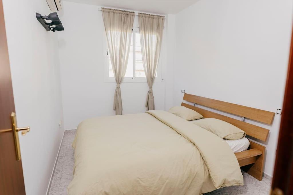 Apartamento 2 Bedroom Terrace & Pool